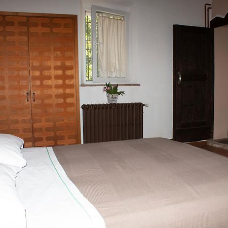 B&B Casa Manuela มานโตวา ภายนอก รูปภาพ