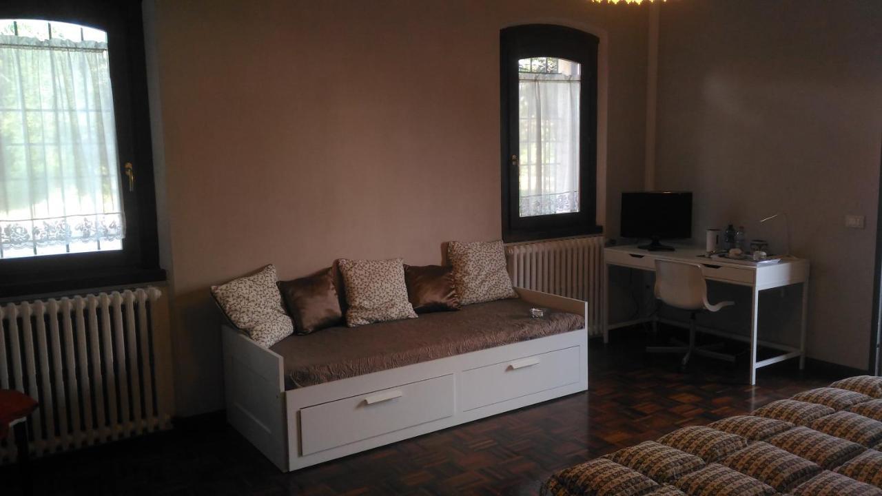 B&B Casa Manuela มานโตวา ภายนอก รูปภาพ