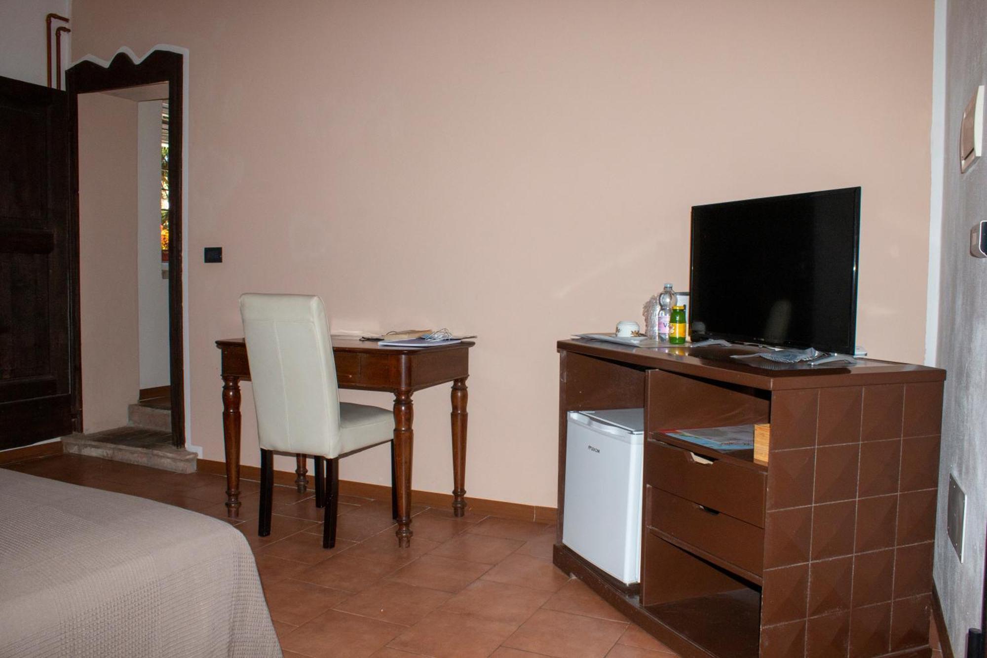 B&B Casa Manuela มานโตวา ภายนอก รูปภาพ
