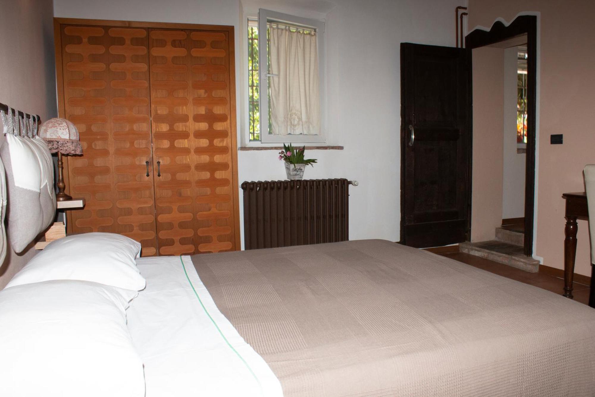 B&B Casa Manuela มานโตวา ภายนอก รูปภาพ