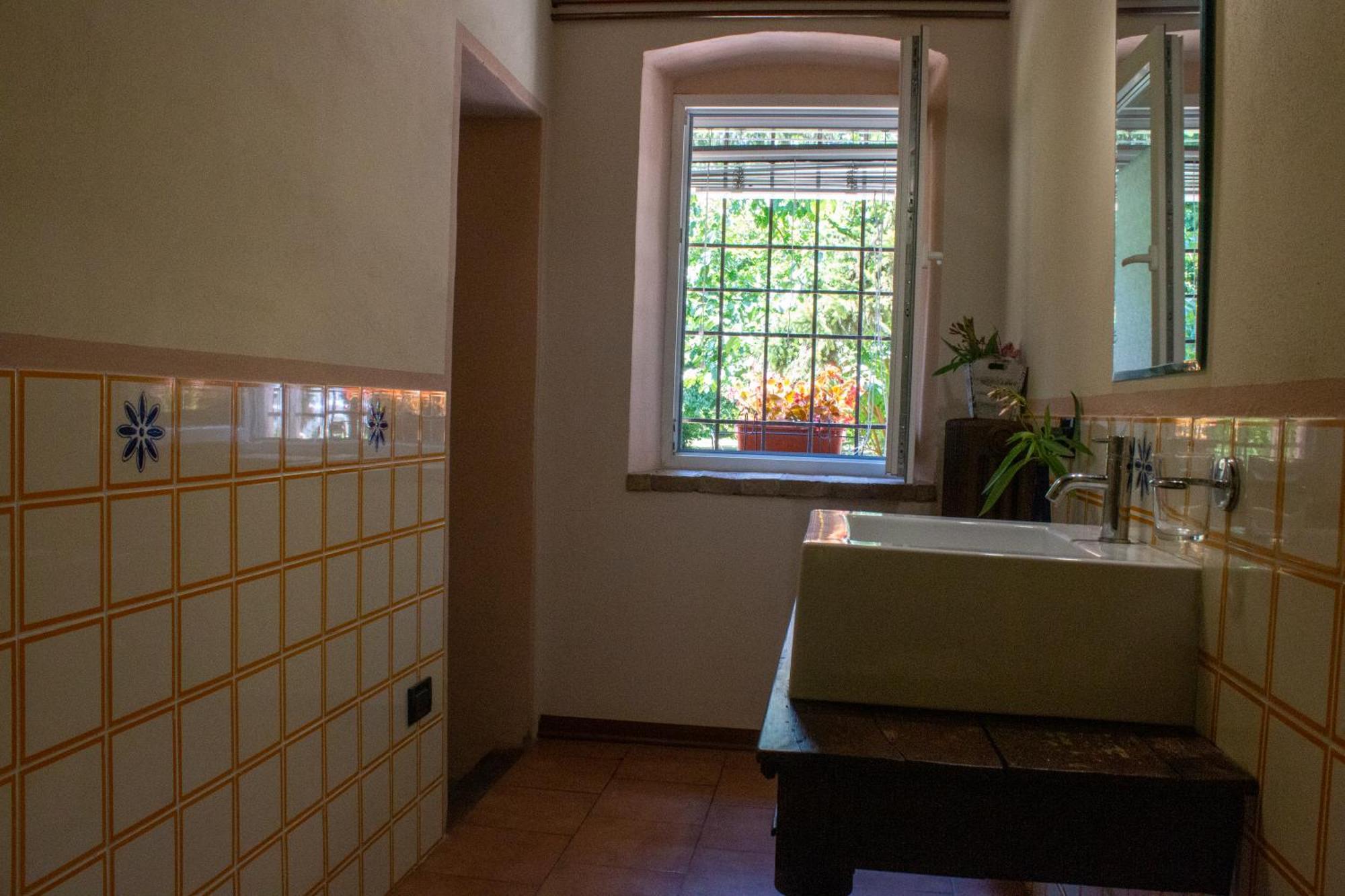 B&B Casa Manuela มานโตวา ภายนอก รูปภาพ
